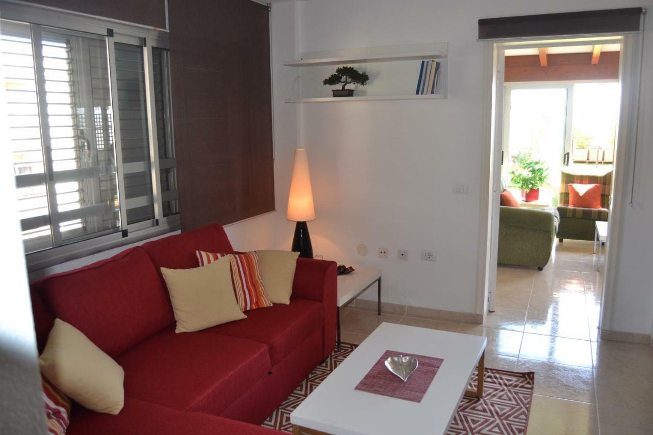 Apartamento Vacacional Atico Frente Al Mar كانديلاريا المظهر الخارجي الصورة