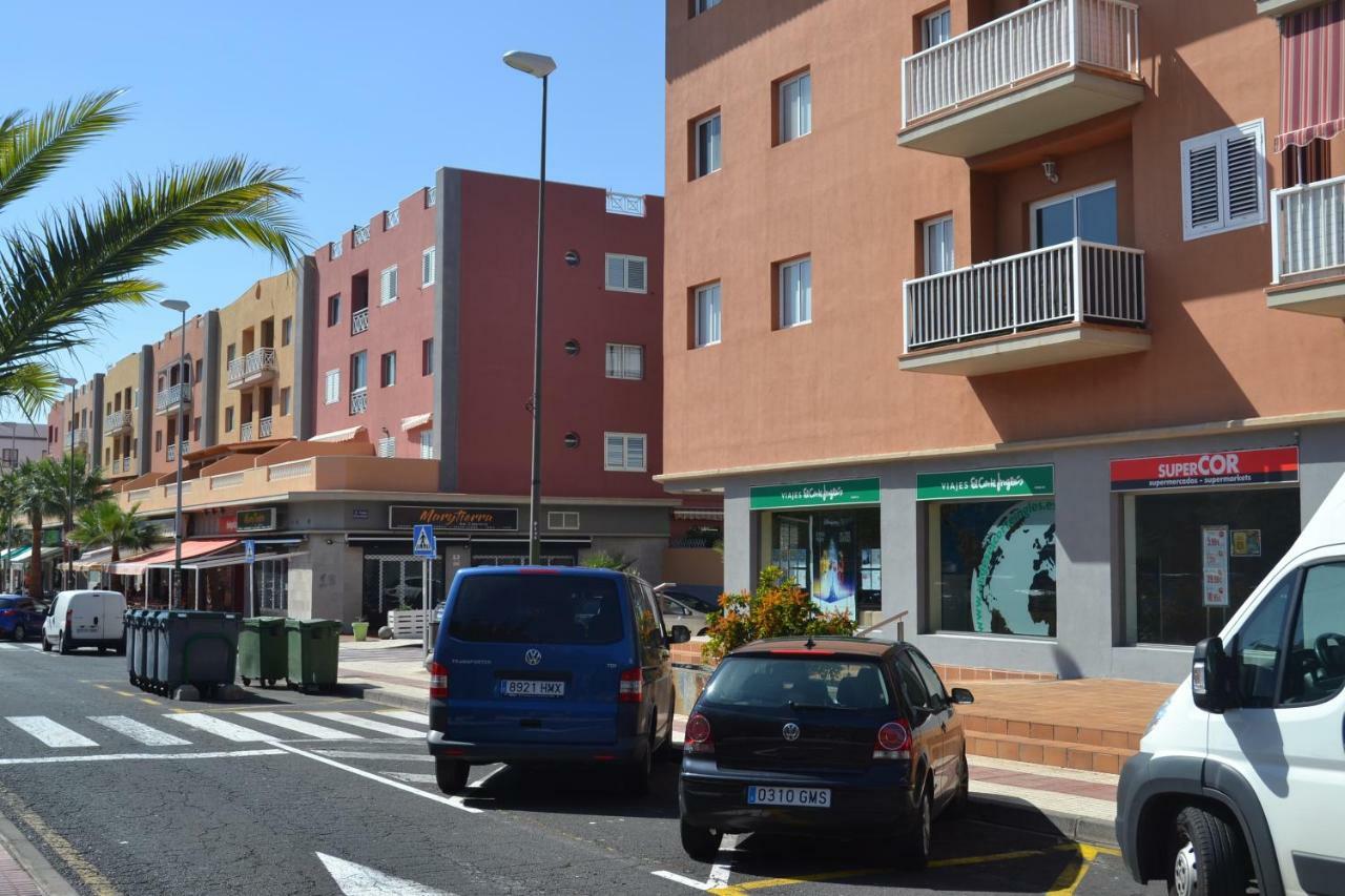 Apartamento Vacacional Atico Frente Al Mar كانديلاريا المظهر الخارجي الصورة