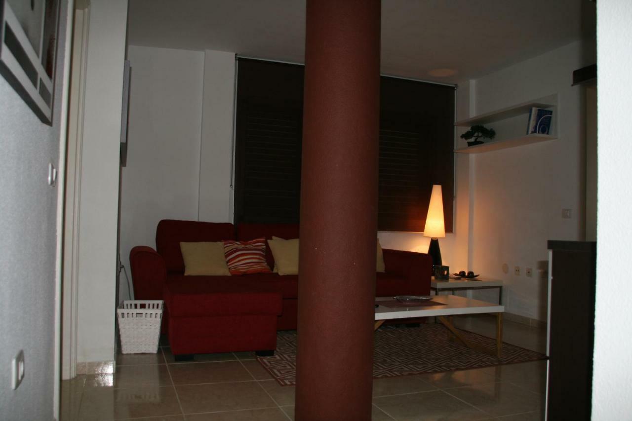 Apartamento Vacacional Atico Frente Al Mar كانديلاريا المظهر الخارجي الصورة