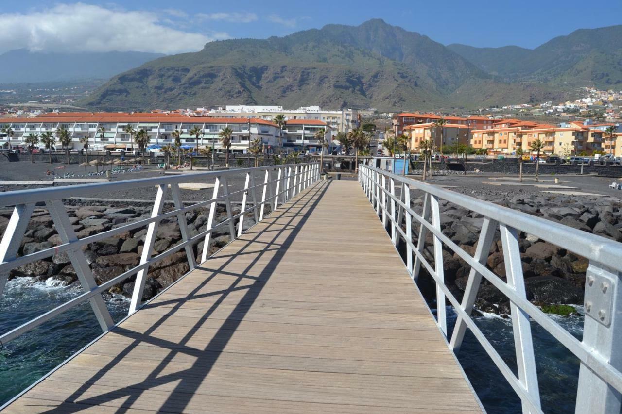 Apartamento Vacacional Atico Frente Al Mar كانديلاريا المظهر الخارجي الصورة